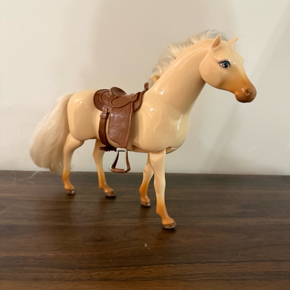Vintage 1997 Mattel Walking Horse Palomino Toy Moving Head Saddle